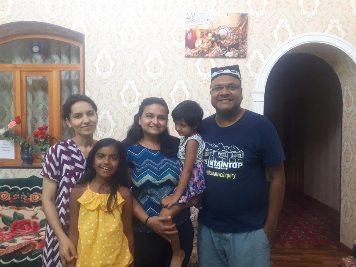 Khiva Ibrohim Guest House Bagian luar foto