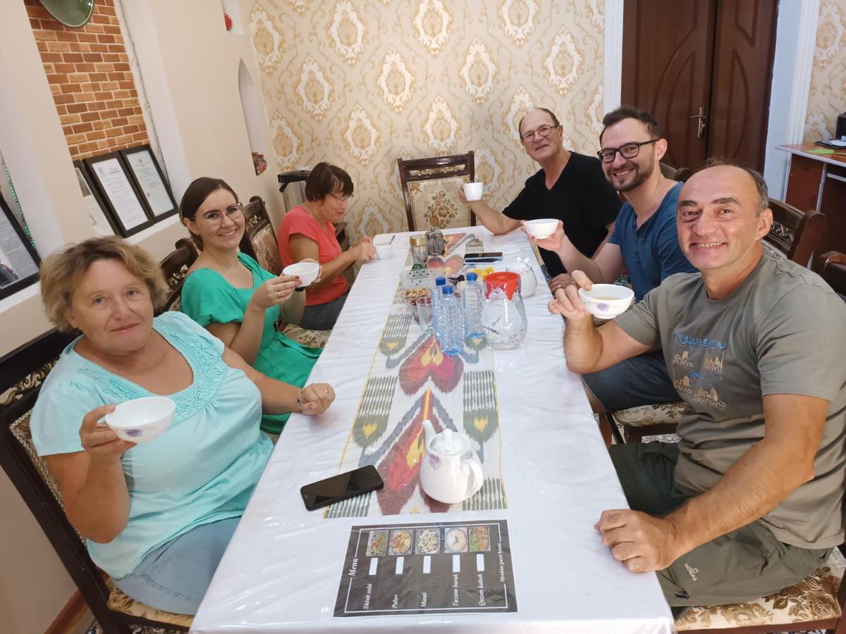 Khiva Ibrohim Guest House Bagian luar foto