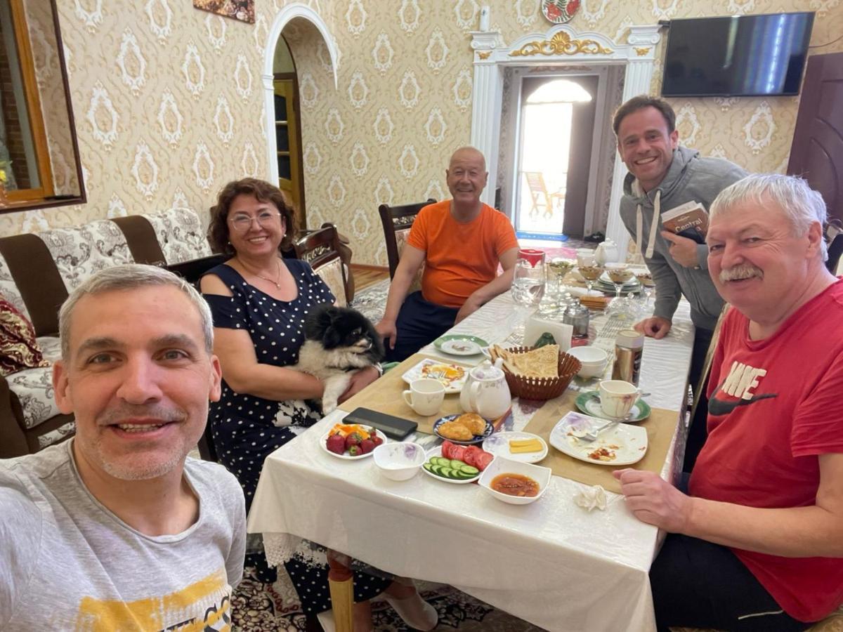 Khiva Ibrohim Guest House Bagian luar foto