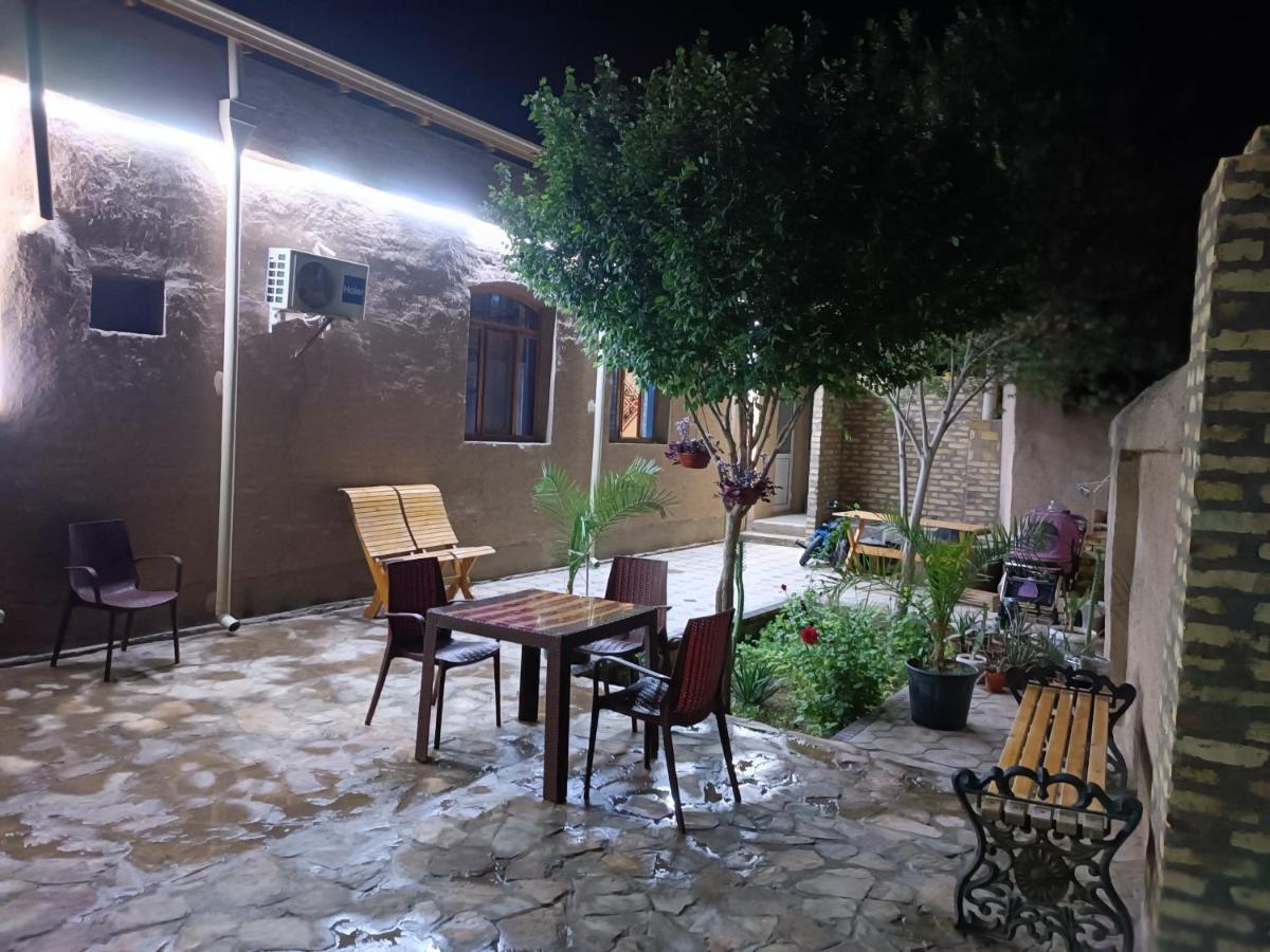 Khiva Ibrohim Guest House Bagian luar foto