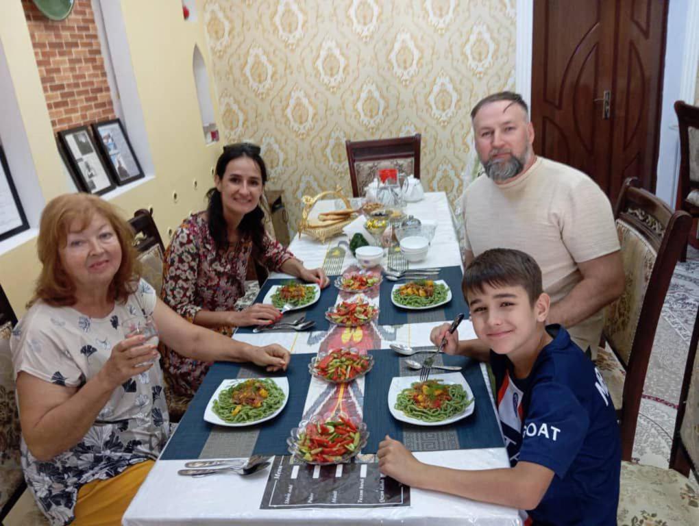 Khiva Ibrohim Guest House Bagian luar foto