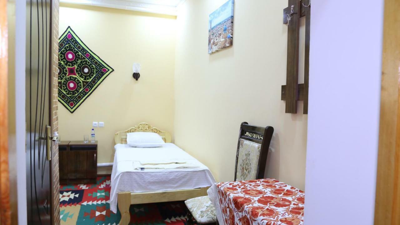 Khiva Ibrohim Guest House Bagian luar foto