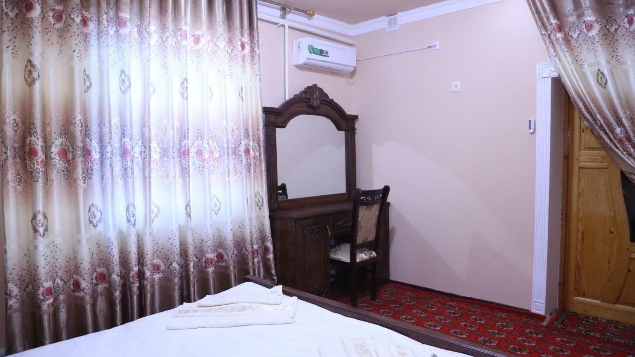 Khiva Ibrohim Guest House Bagian luar foto