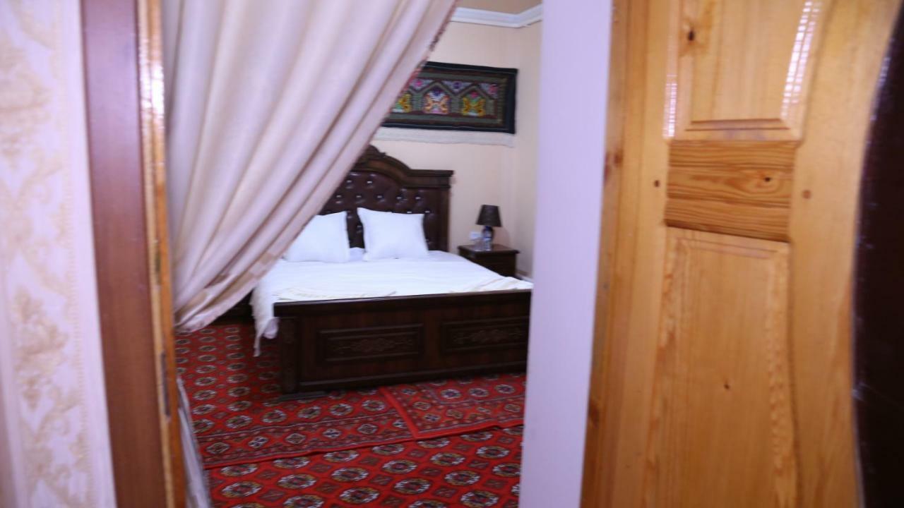 Khiva Ibrohim Guest House Bagian luar foto
